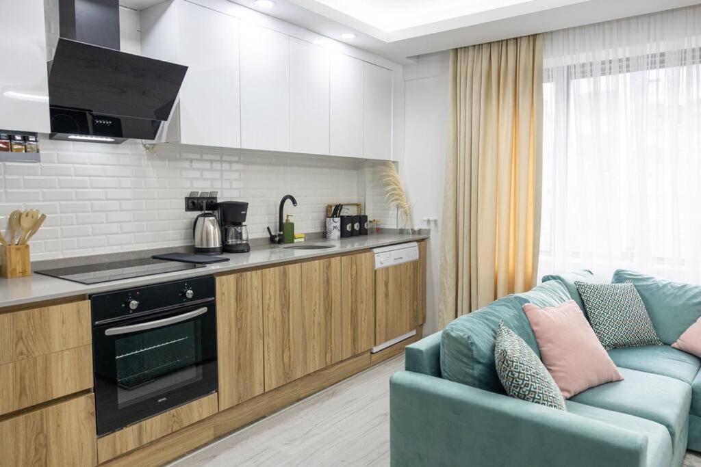 Dt Insta- Worthy, Cozy, Rare Apt Ofc Apartament